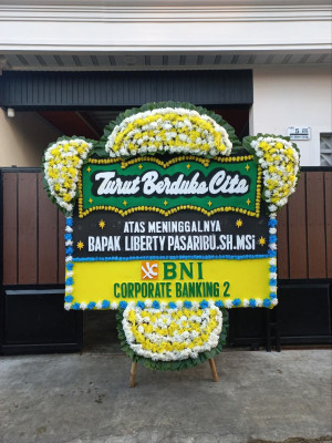 Papan Bunga Duka di Kencong